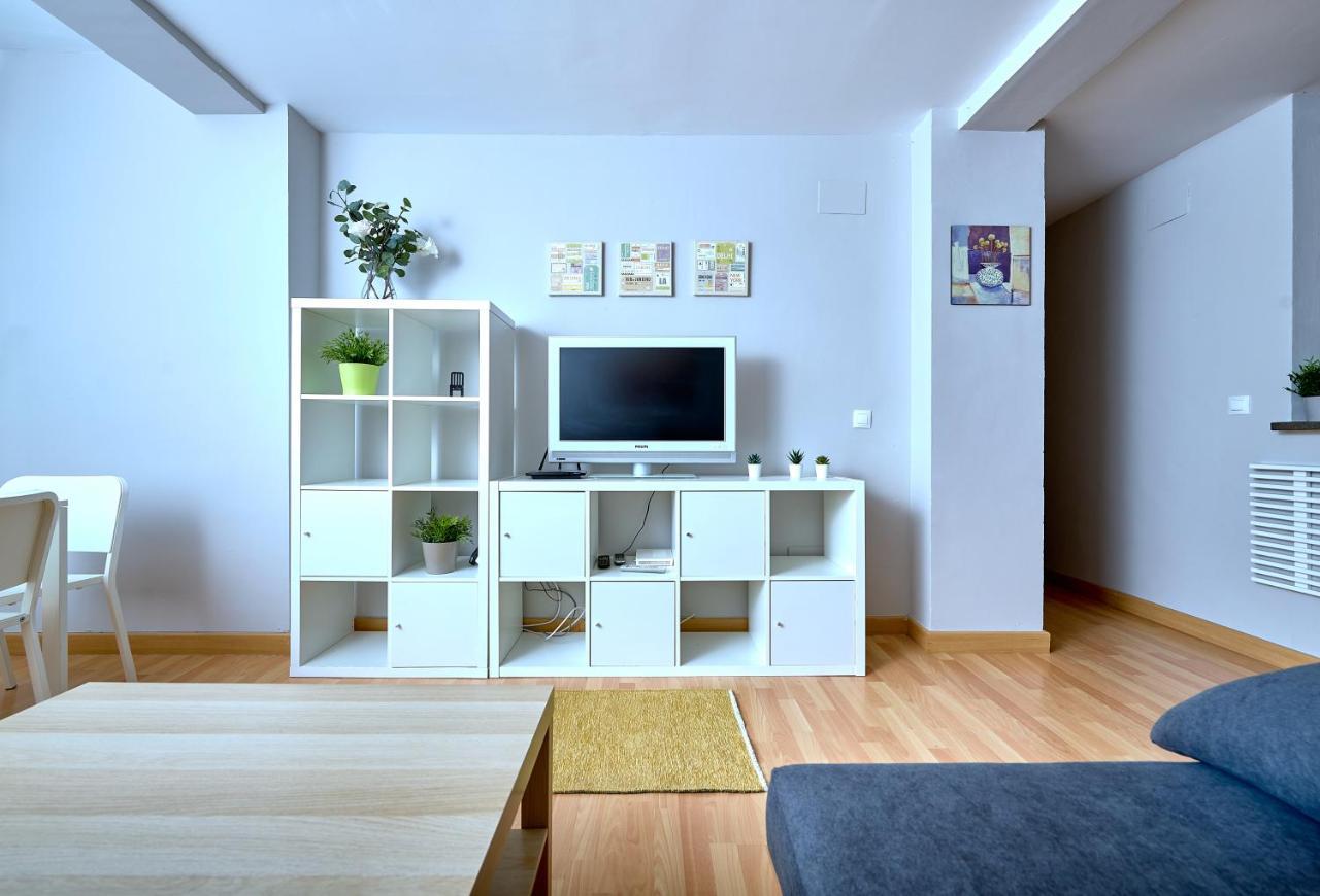 Holidays2Malaga Salitre 3 Bedroom Up To 7 People High Speed Wifi Eksteriør billede