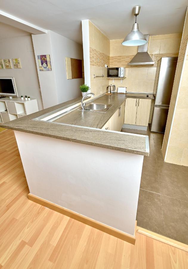 Holidays2Malaga Salitre 3 Bedroom Up To 7 People High Speed Wifi Eksteriør billede