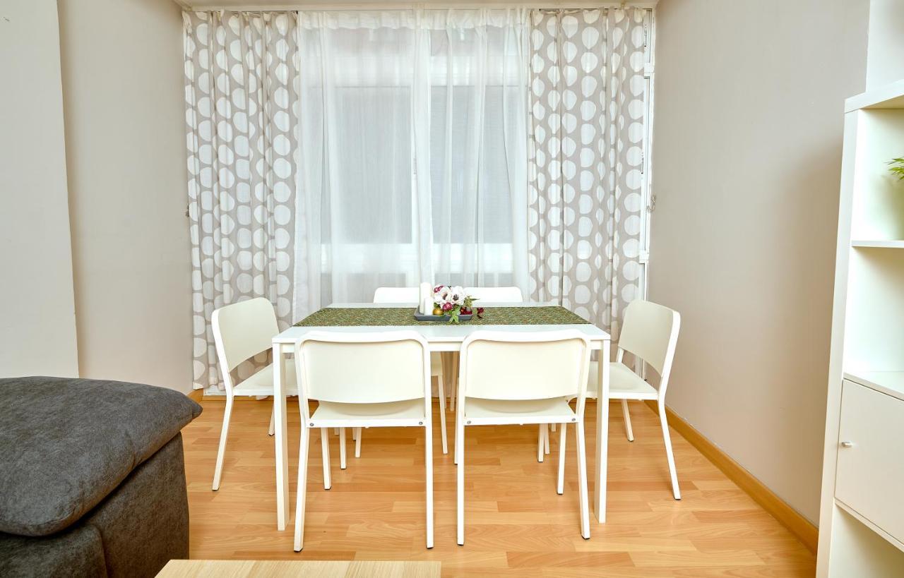 Holidays2Malaga Salitre 3 Bedroom Up To 7 People High Speed Wifi Eksteriør billede