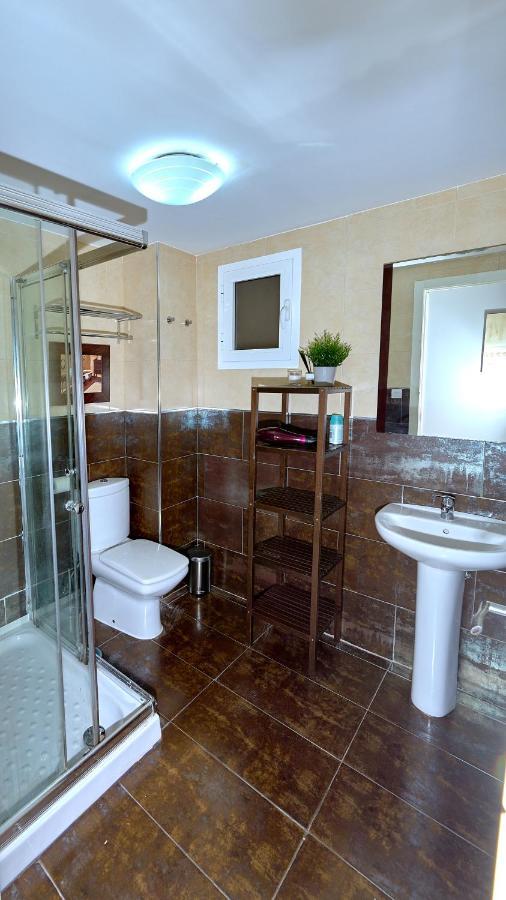 Holidays2Malaga Salitre 3 Bedroom Up To 7 People High Speed Wifi Eksteriør billede