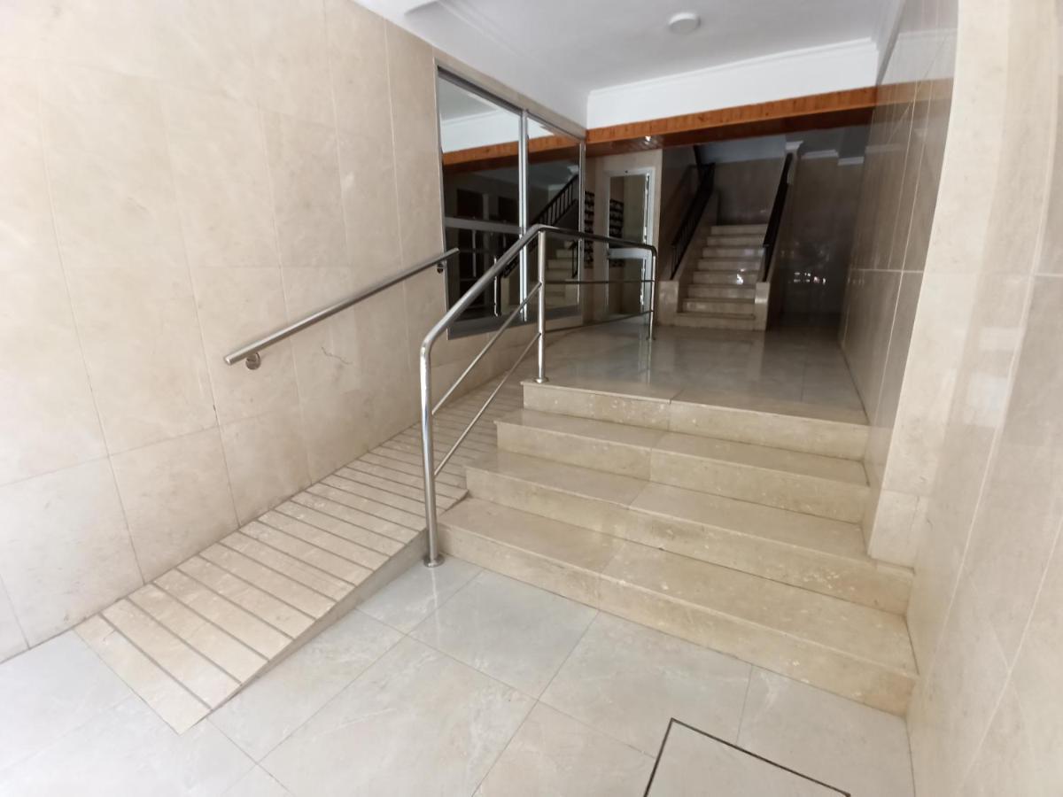 Holidays2Malaga Salitre 3 Bedroom Up To 7 People High Speed Wifi Eksteriør billede
